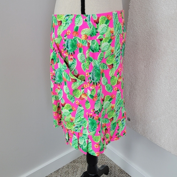 TZU TZU Multi Color Cactus Print Ruffled Hem Pickleball/Golf Skirt/Skort Sz L - Picture 5 of 16